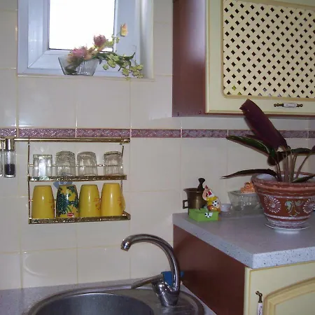 злоторія Villa Mukacheve