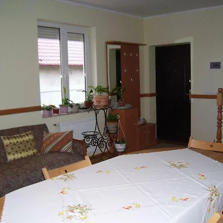 злоторія Villa *